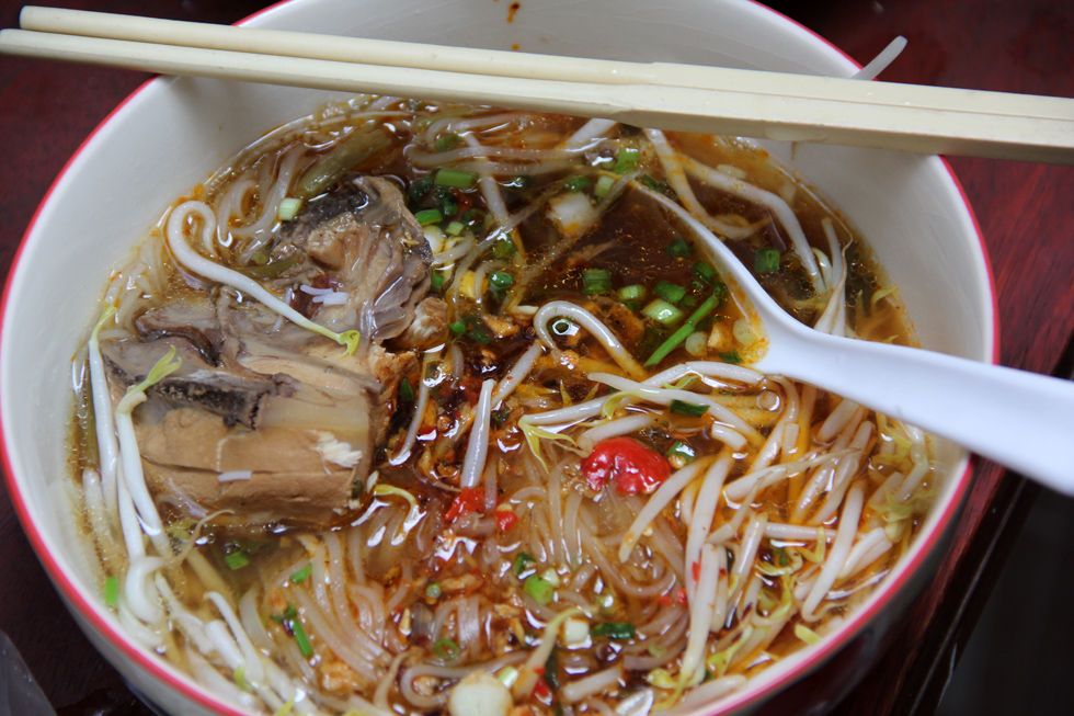 ก๋วยเตี๋ยวไก่