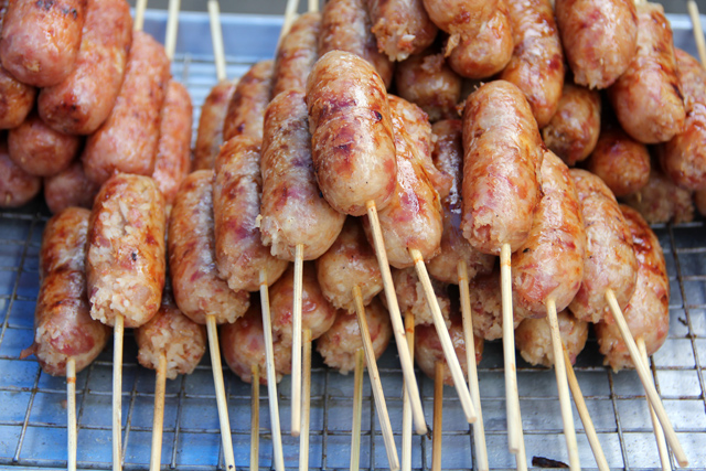 Sai Krok Isaan (ใส้กรอกอีสาน)